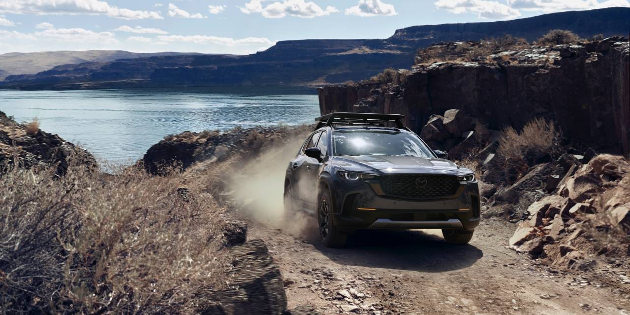 2026-cx-50-desktop-cr-feature-01 - Expertos en vehículos Mazda - Kyoto Motors - Home