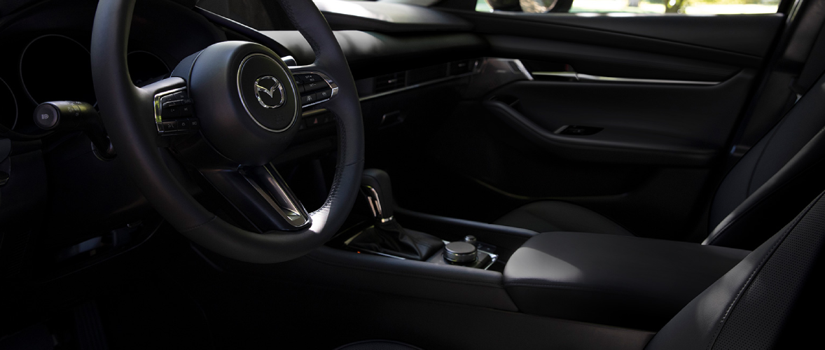 2026-m3-sedan-desktop-carousel-001 - Expertos en vehículos Mazda - Kyoto Motors - Home